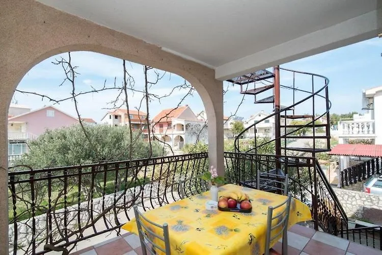 Apartments Fidelis - Two Bedroom Apartment With Terrace 6 Trogir