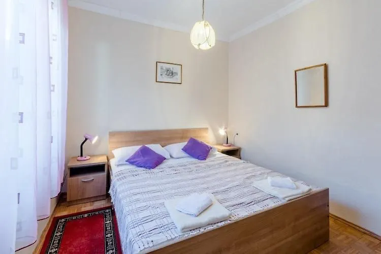 Apartments Fidelis - Two Bedroom Apartment With Terrace 6 Trogir 0*,  Croatia