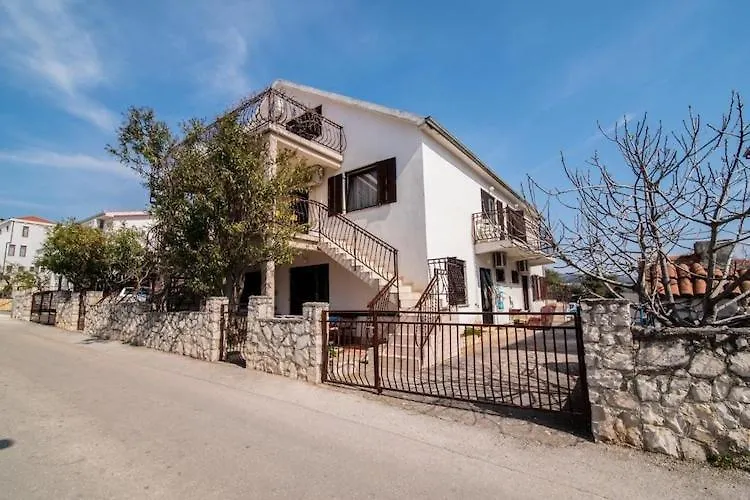 Apartments Fidelis - Two Bedroom Apartment With Terrace 6 Trogir